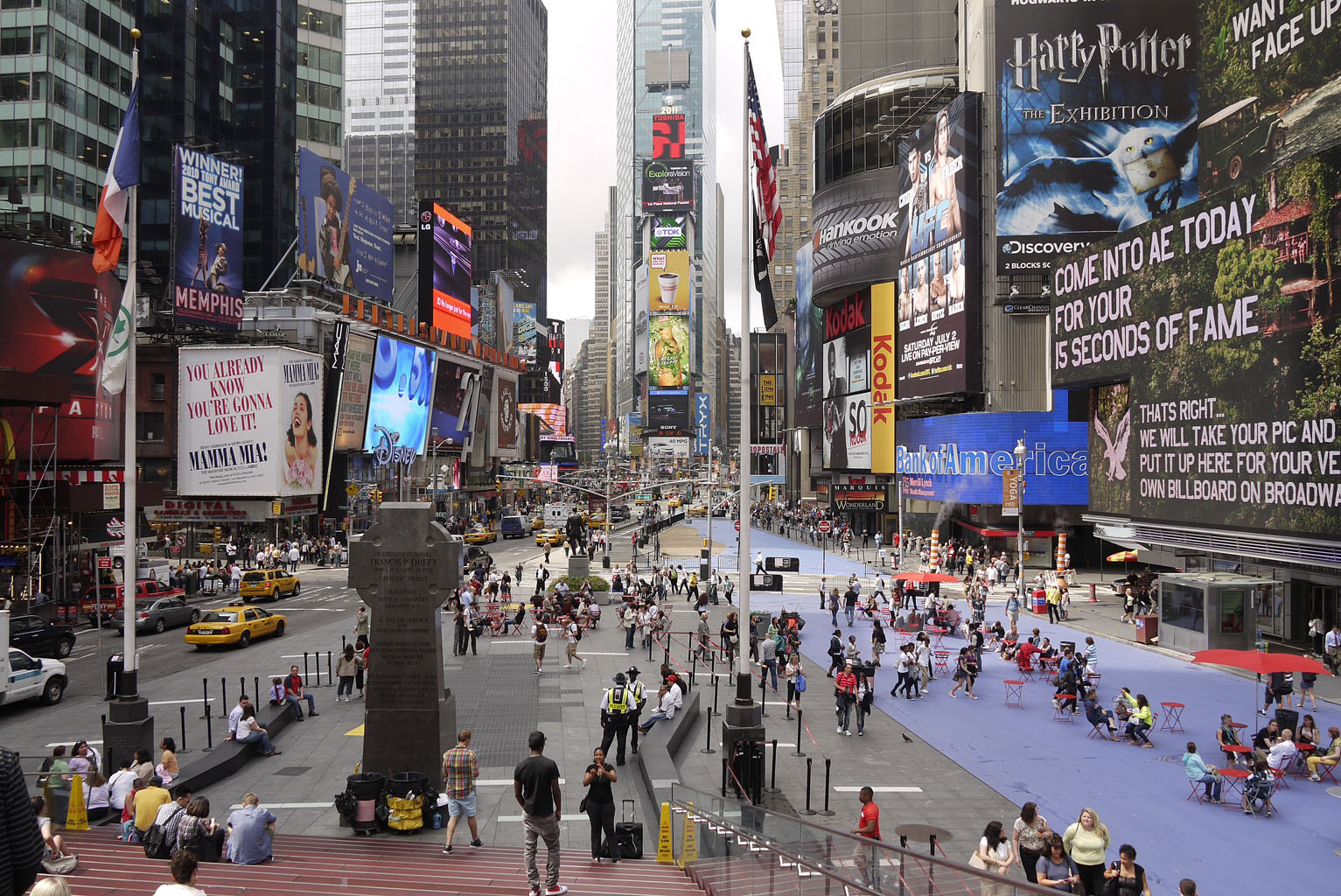 117 New York, Times Square