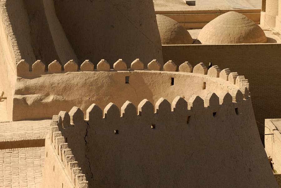 075 Stadtmauer der Oasenstadt Shiwa in Usbekistan
