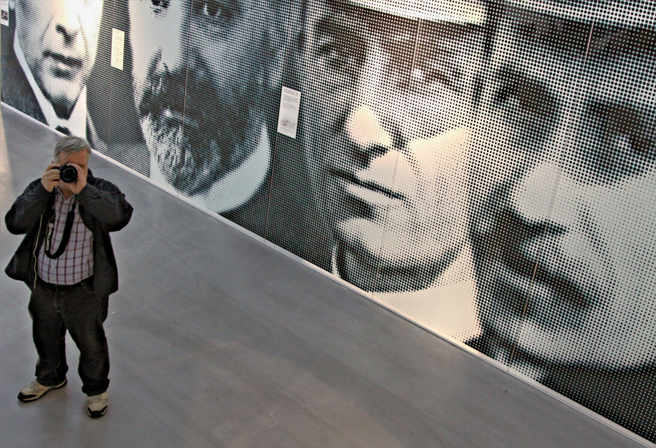 r118 fast nur sch�ne M�nner