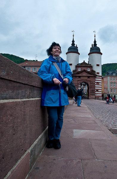 123 Auf der Neckerbr�cke