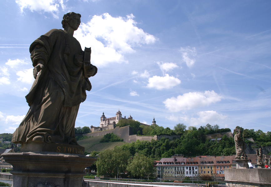 D014 Ausblick zur Festung