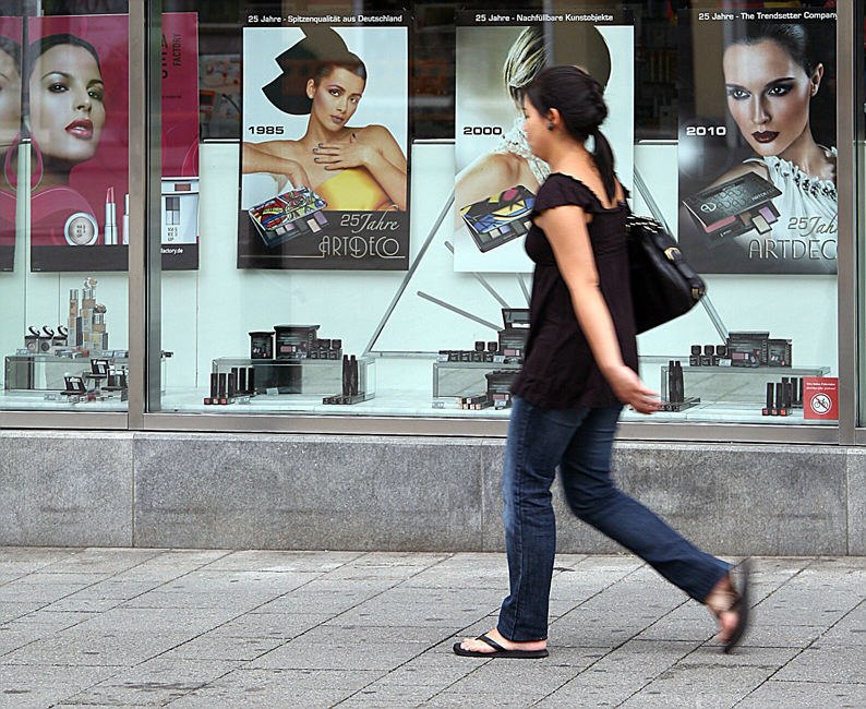 039 schneller Schritt