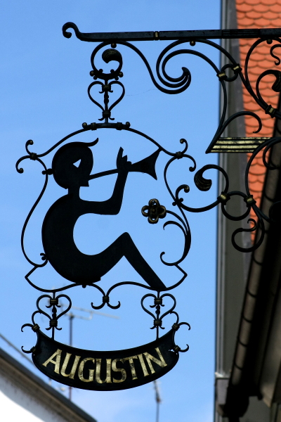 042 altes Kunsthandwerk I