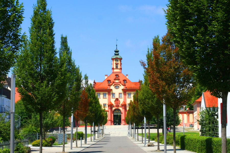 012 Alle zum Schloss