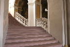 008 Treppe zum grossen Saal